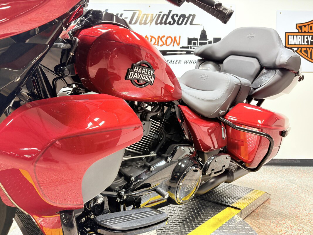 Street Glide® Limited