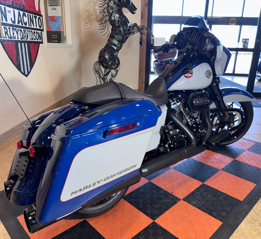 Street Glide® Special