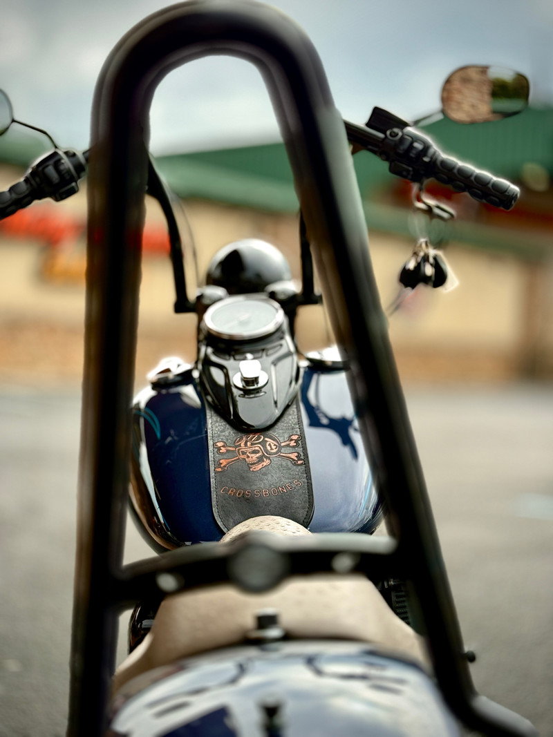 Softail® Cross Bones®