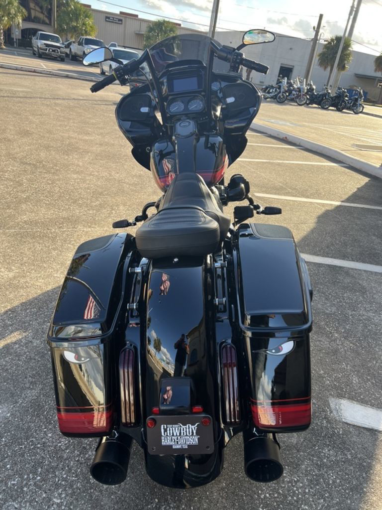 CVO® Road Glide®