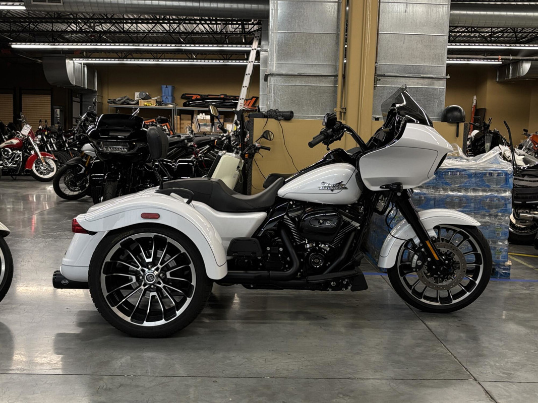 Road Glide® 3