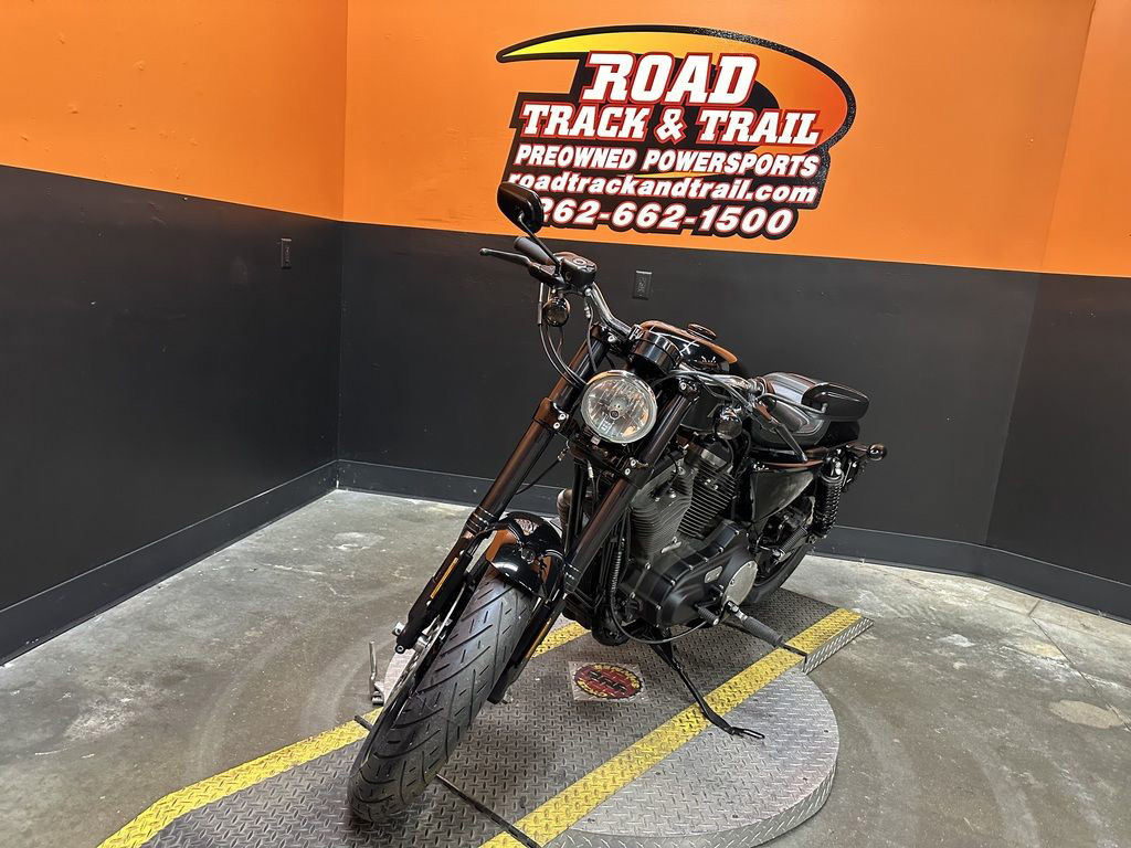 Sportster® Roadster®