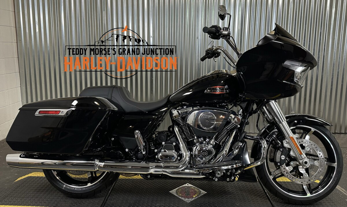 Road Glide®