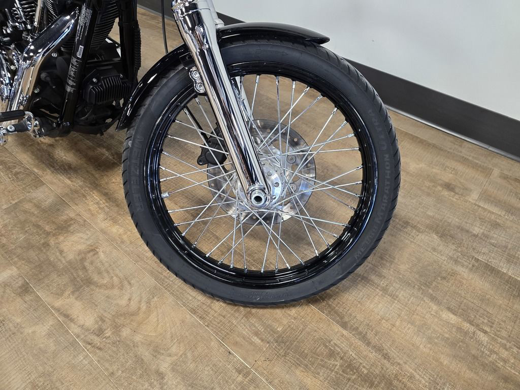 Dyna® Wide Glide