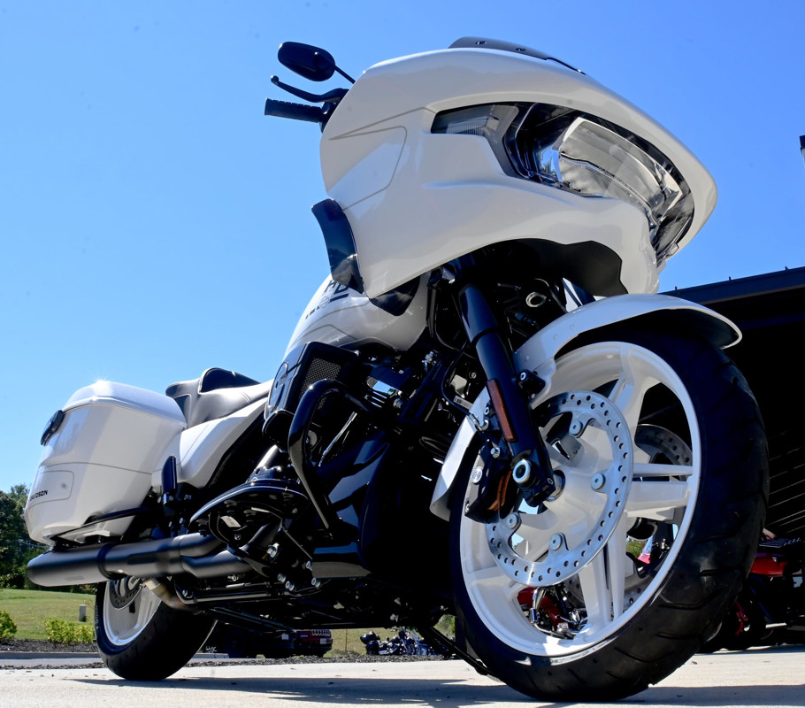 Road Glide®