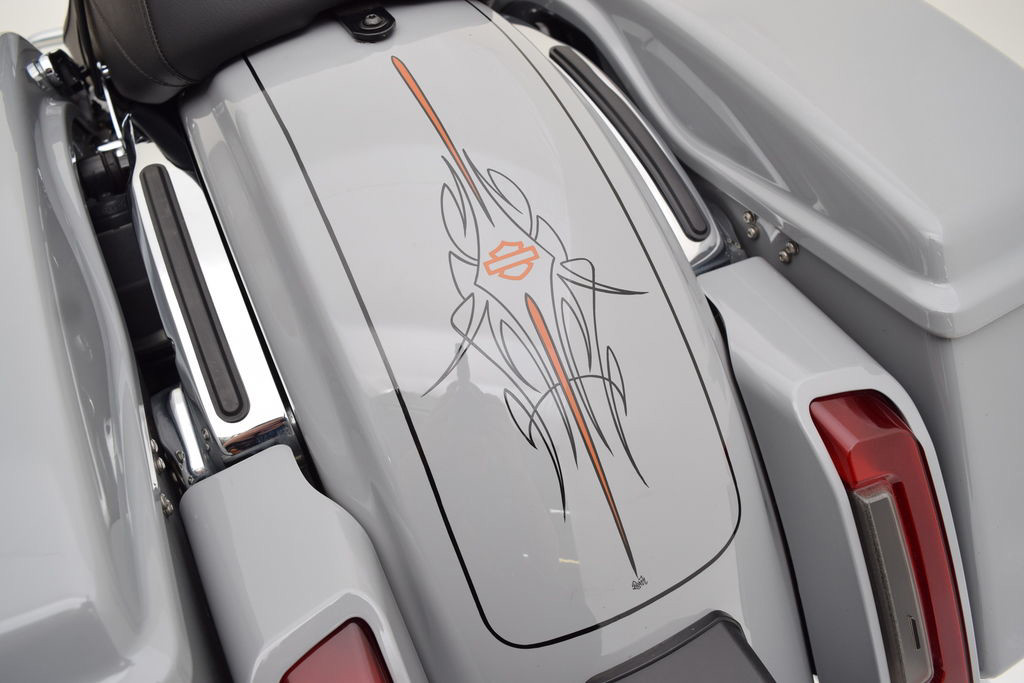 Street Glide®