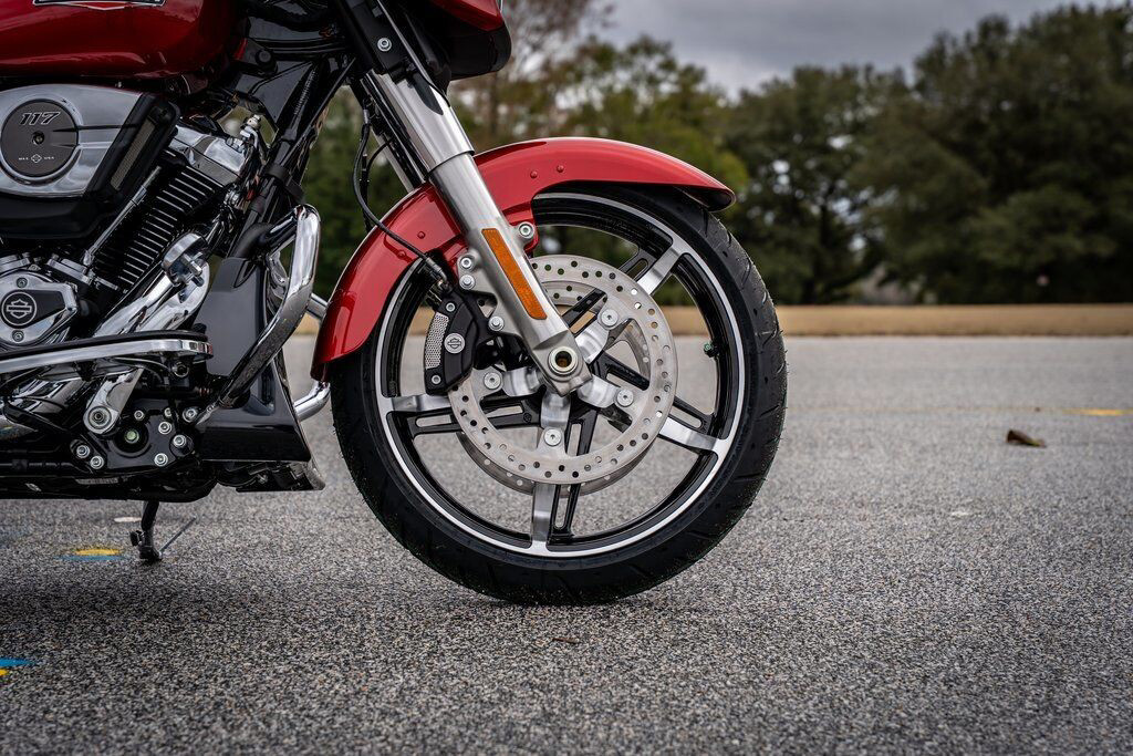 Street Glide®