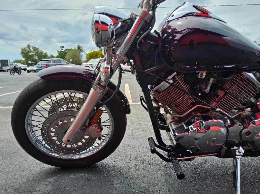 V Star 1100 Classic
