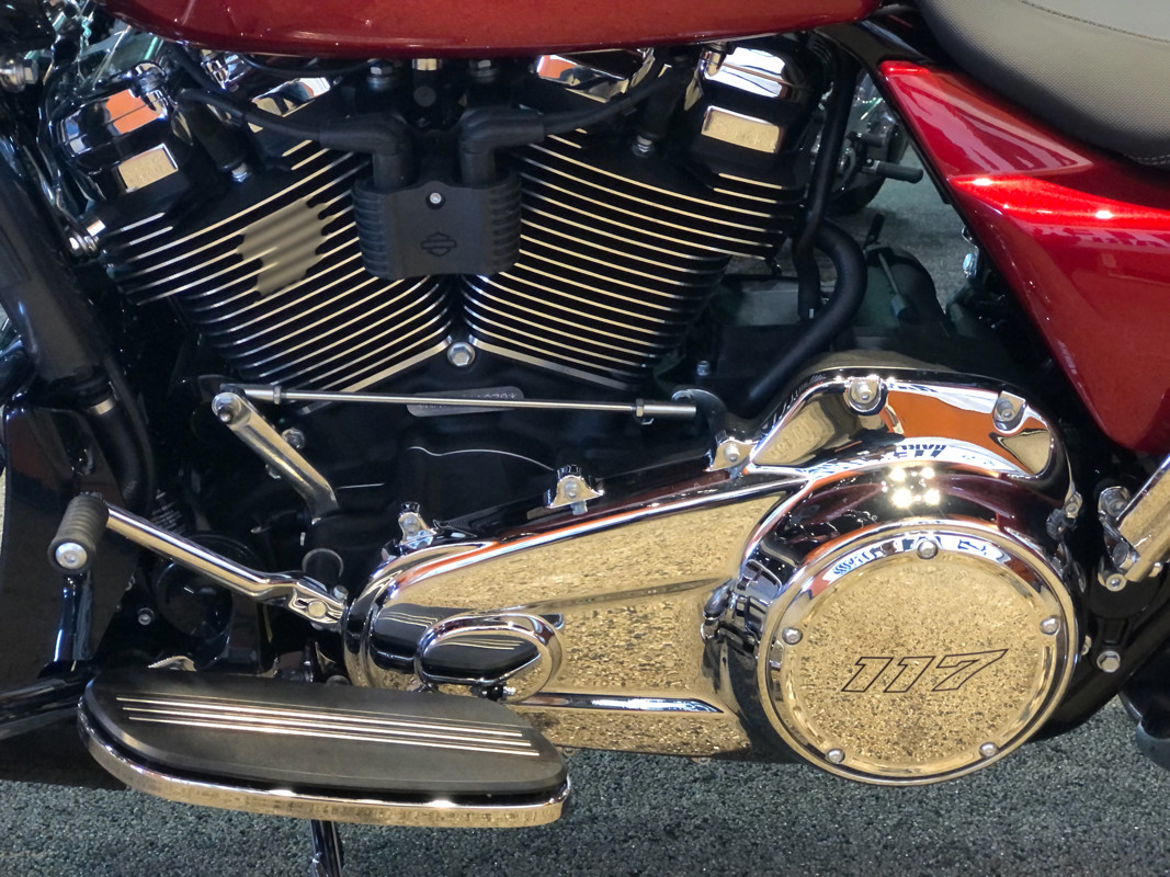 Road Glide®