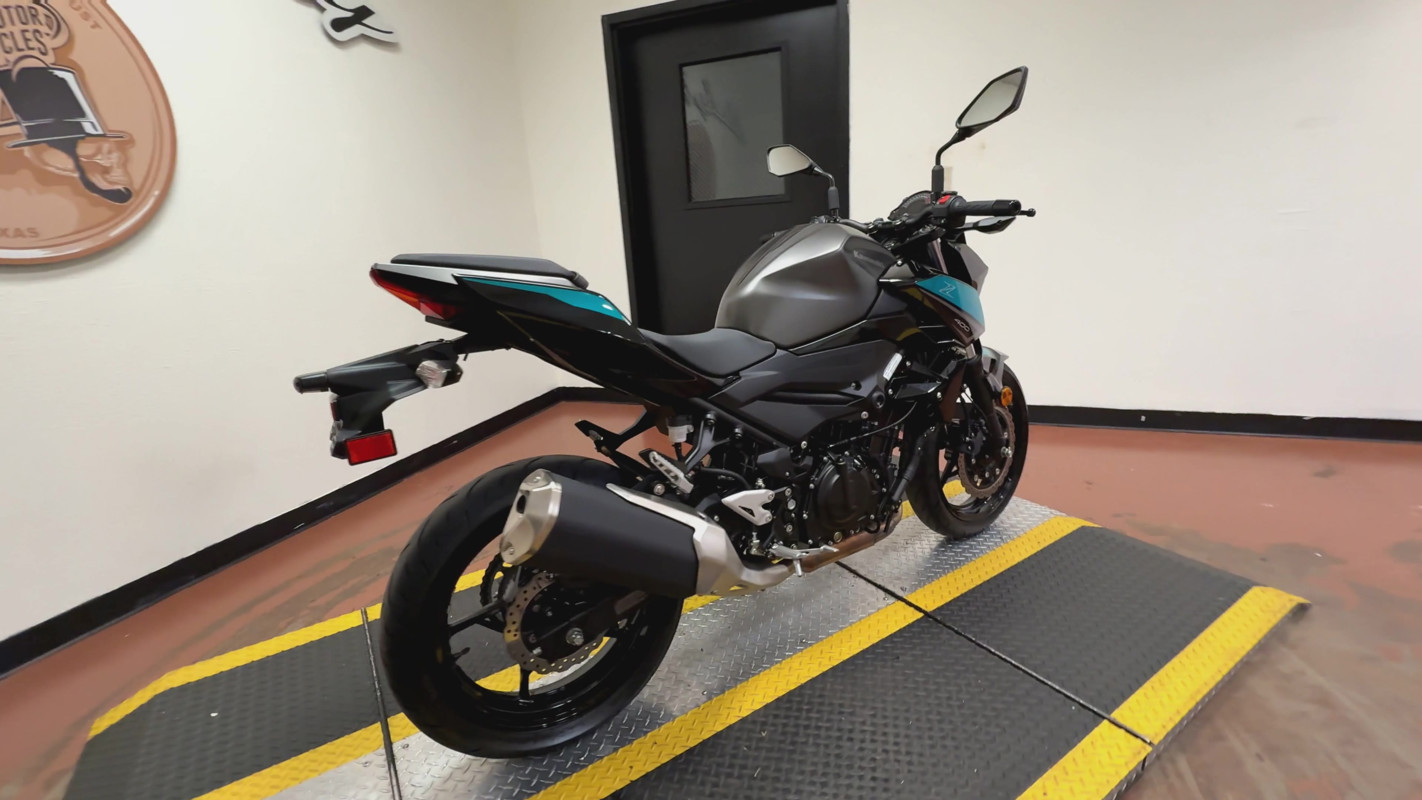 Z400 ABS