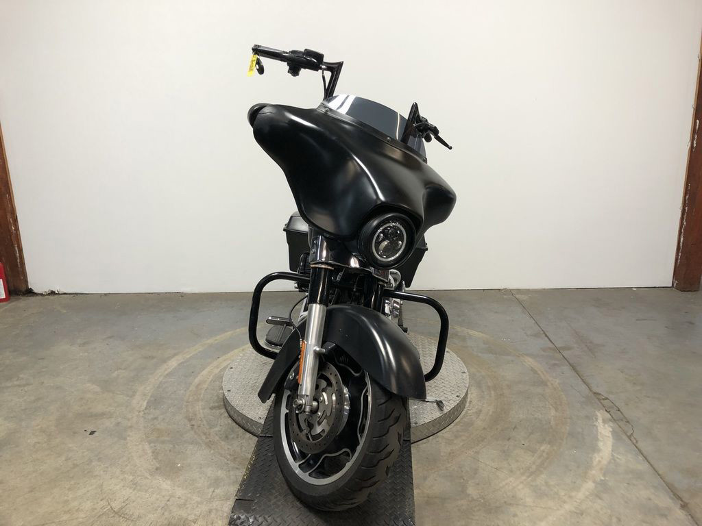 Street Glide®