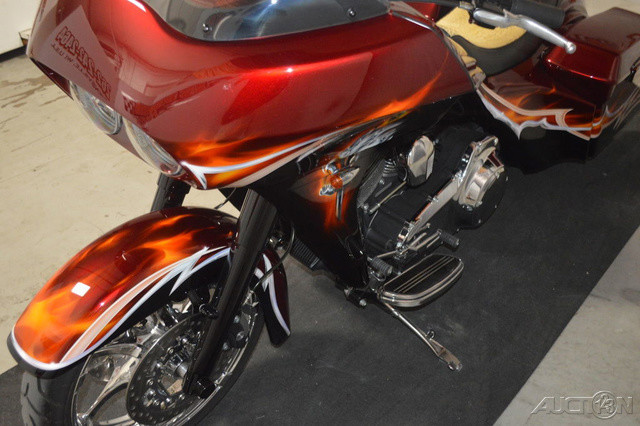 Road Glide® Custom
