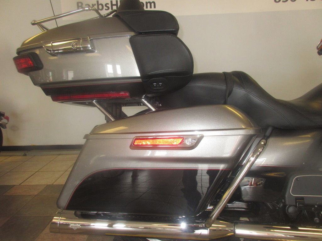 Road Glide® Ultra