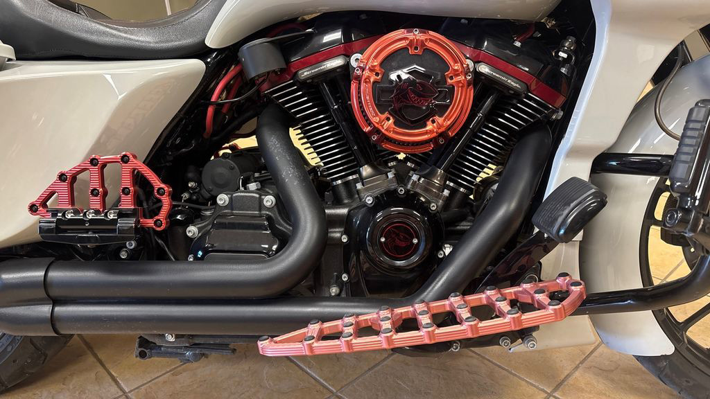 CVO® Road Glide®