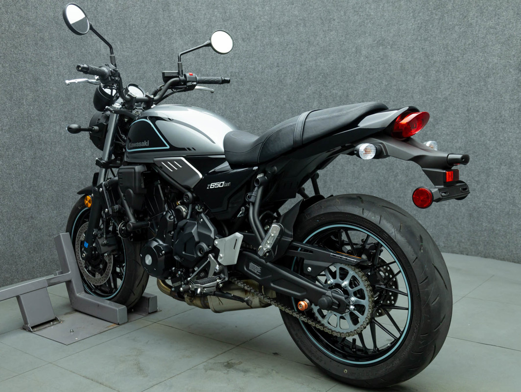 Z650RS