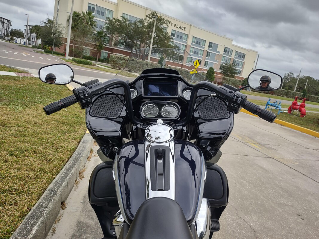 Road Glide® Ultra