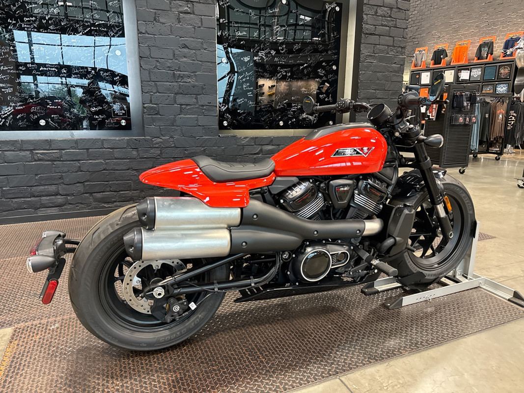 Sportster® S
