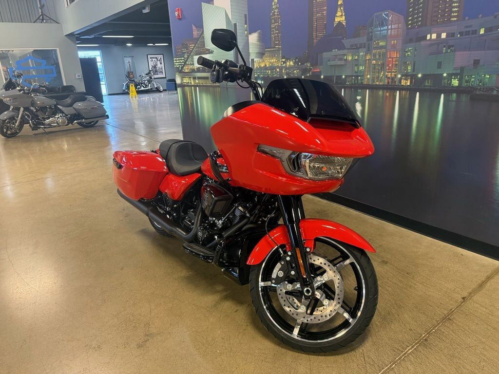 Road Glide®