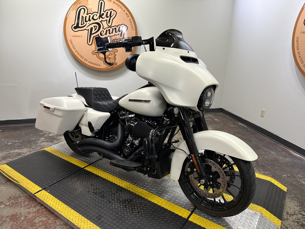 Street Glide® Special