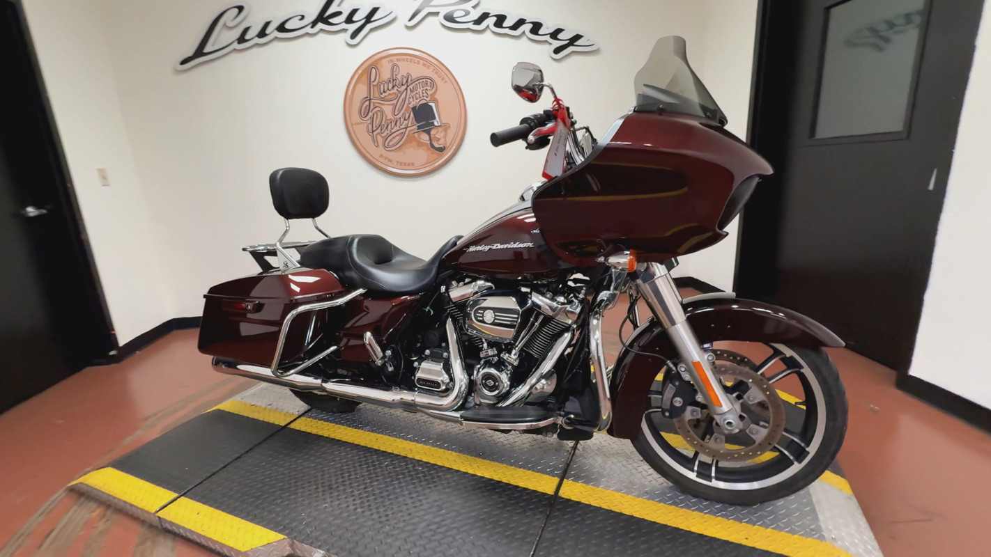 Road Glide®