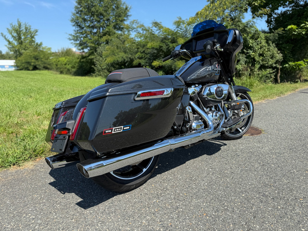 Street Glide®