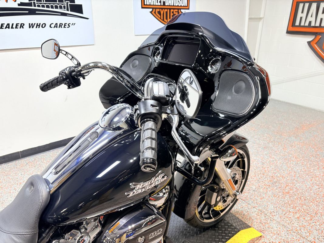 Road Glide® 3