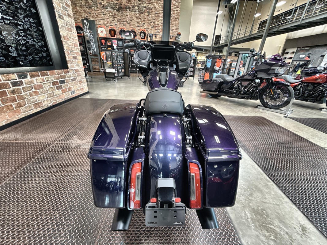 Road Glide®