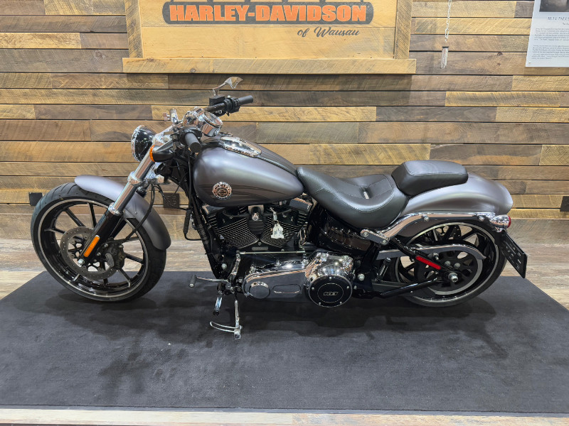 Softail® Breakout®