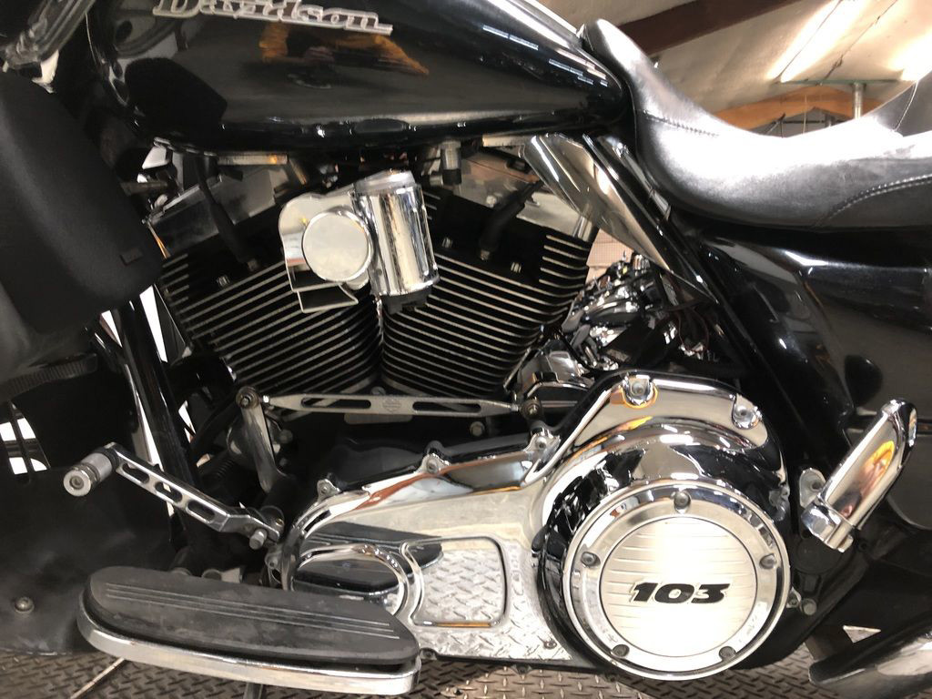 Street Glide®
