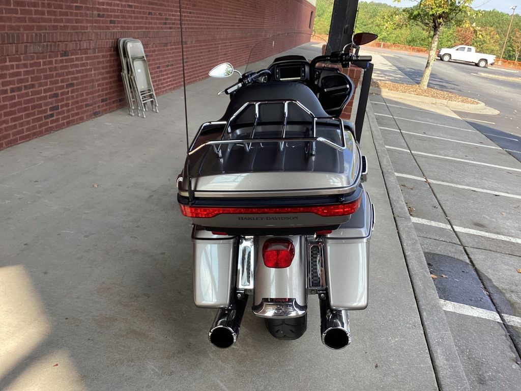 Road Glide® Ultra
