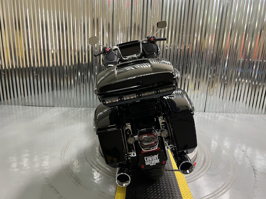 Road Glide®