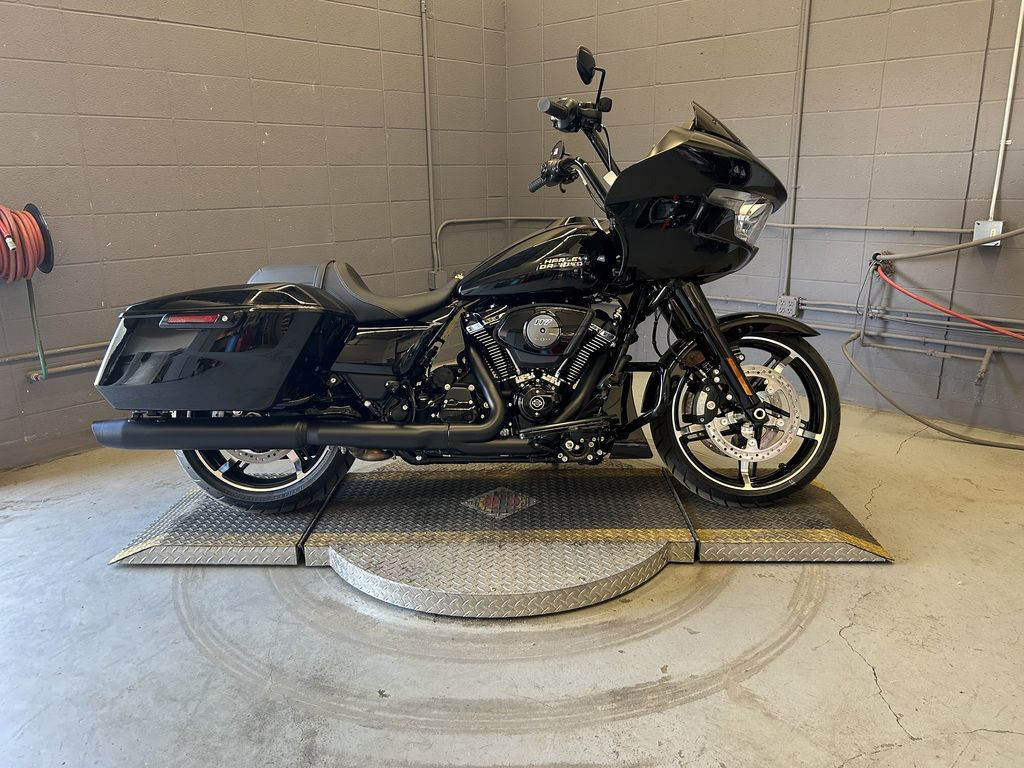 Road Glide®