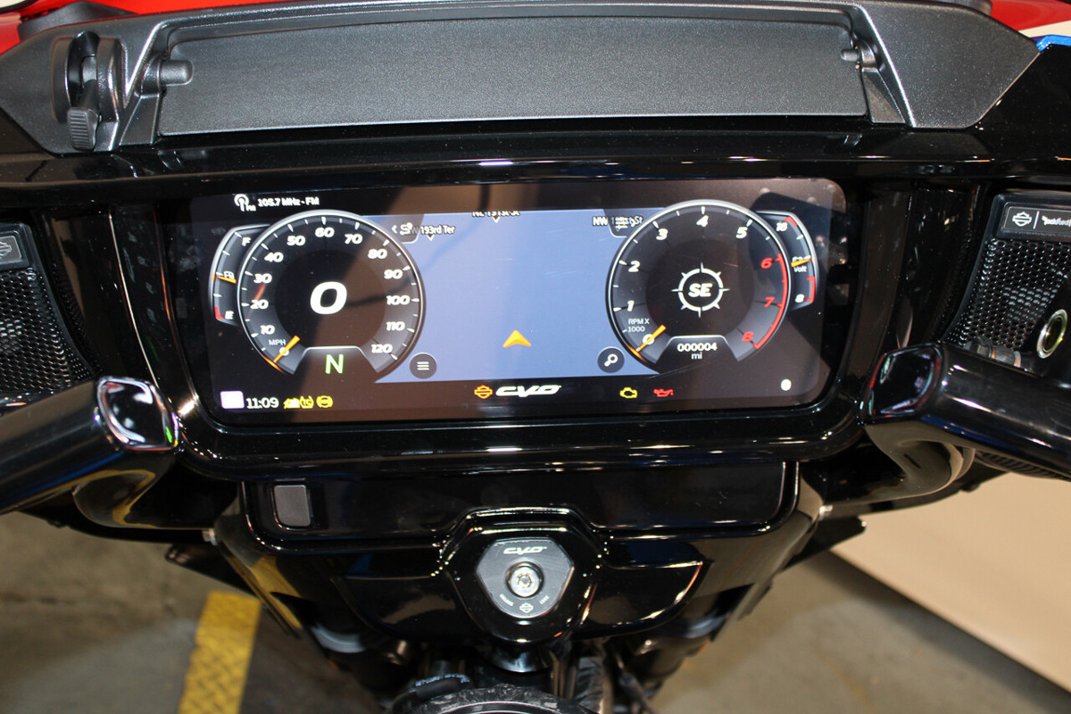 CVO® Street Glide® ST