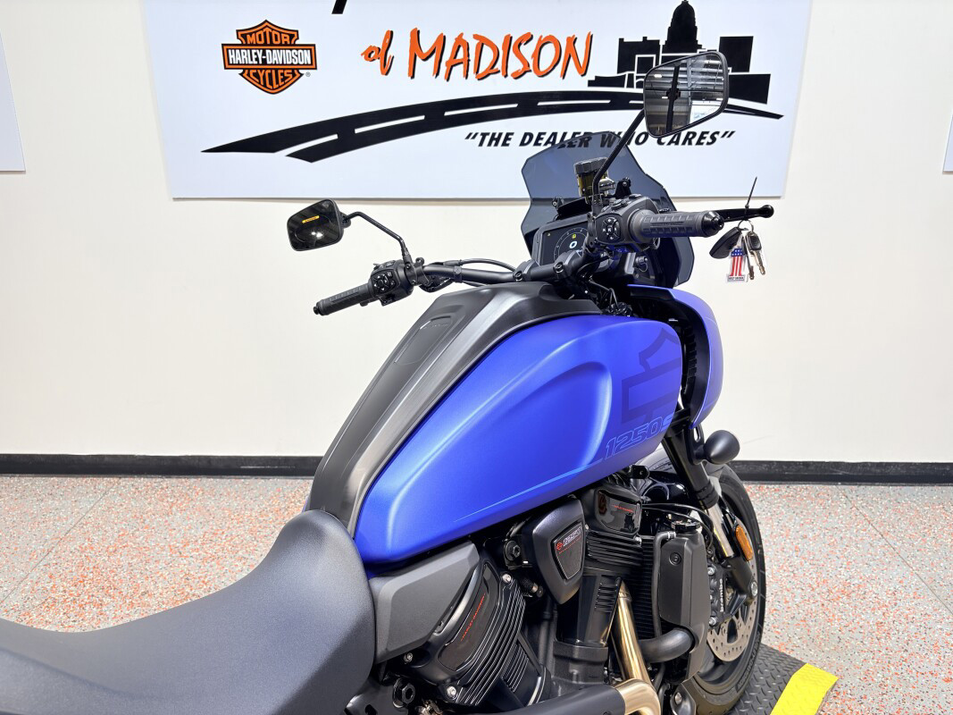 Pan America® 1250 ST