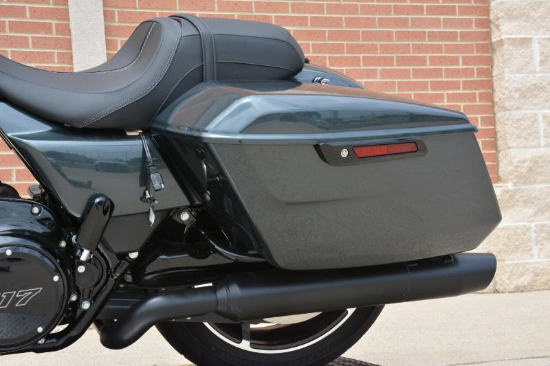 Road Glide®