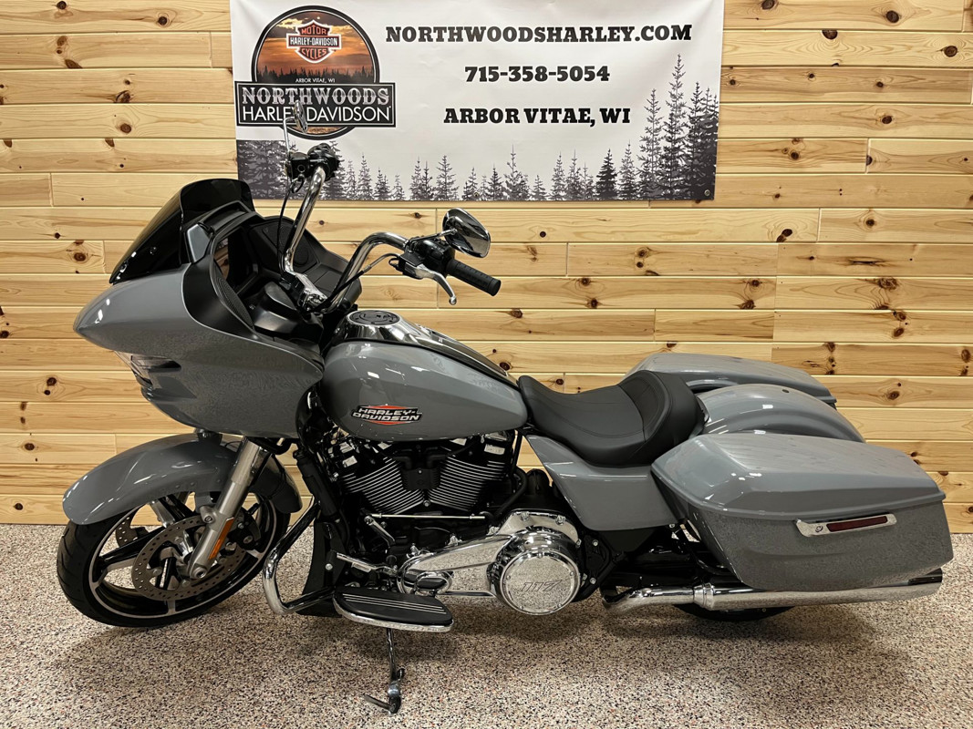 Road Glide®