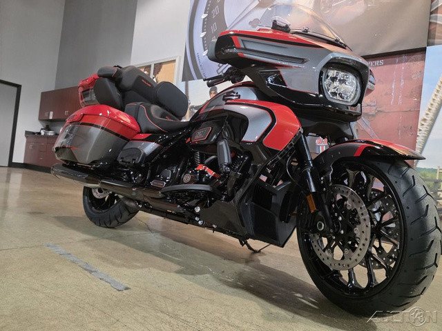 CVO® Street Glide® Limited