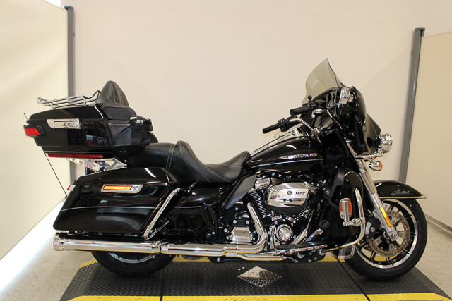 Electra Glide® Ultra Limited® Low