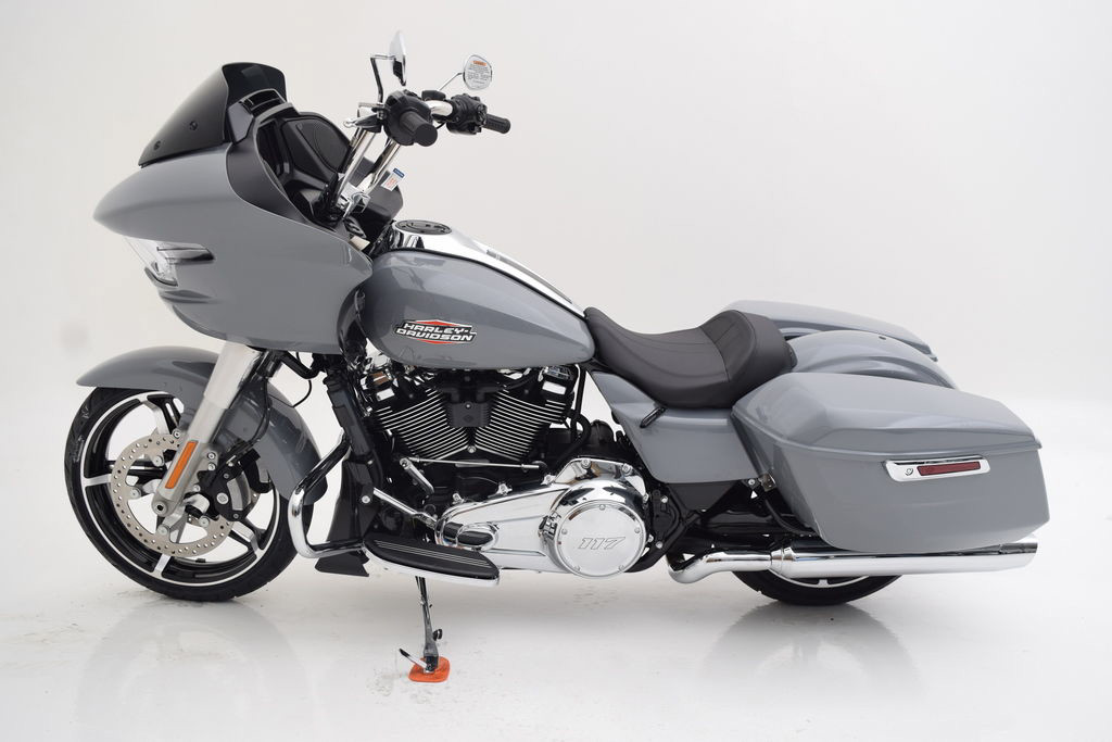 Road Glide®