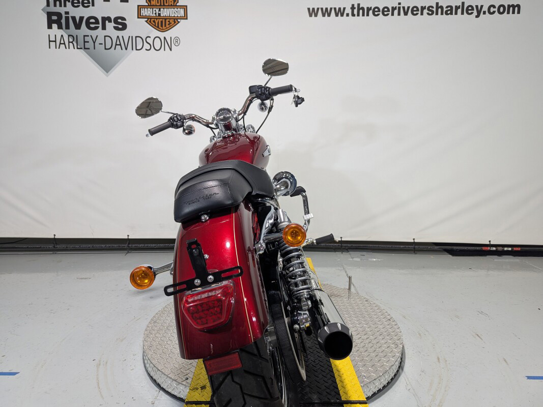 Sportster® 1200 Custom