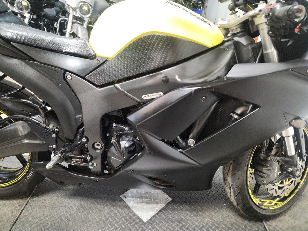 Ninja ZX-6R 