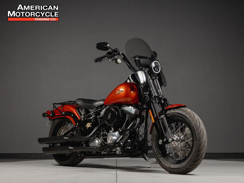 Softail® Cross Bones™
