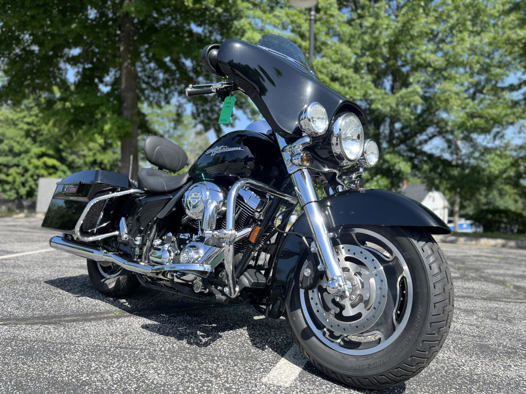 Street Glide®