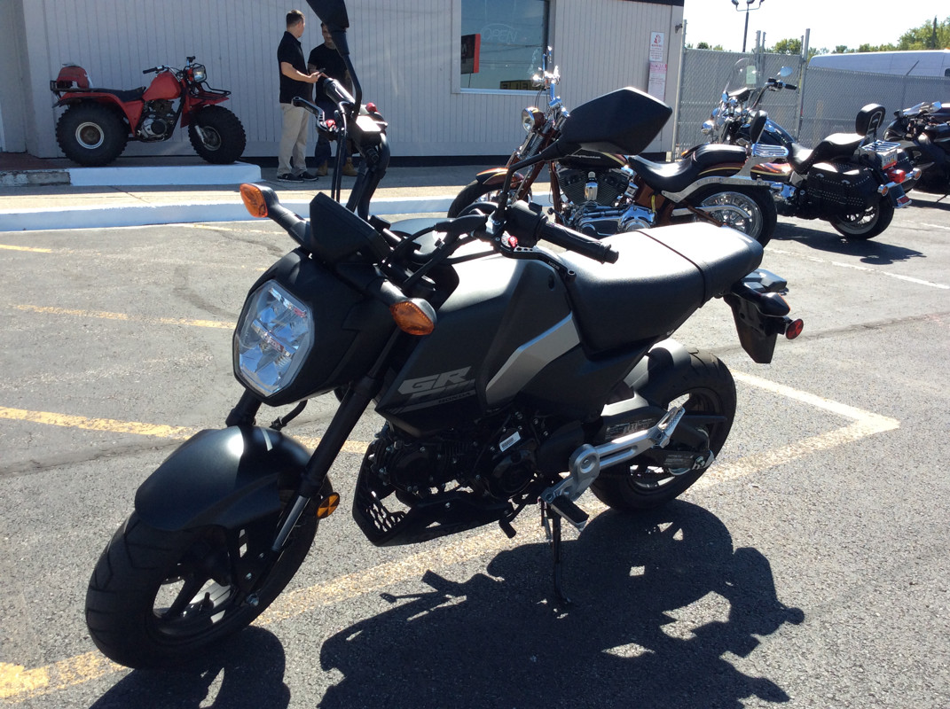 Grom