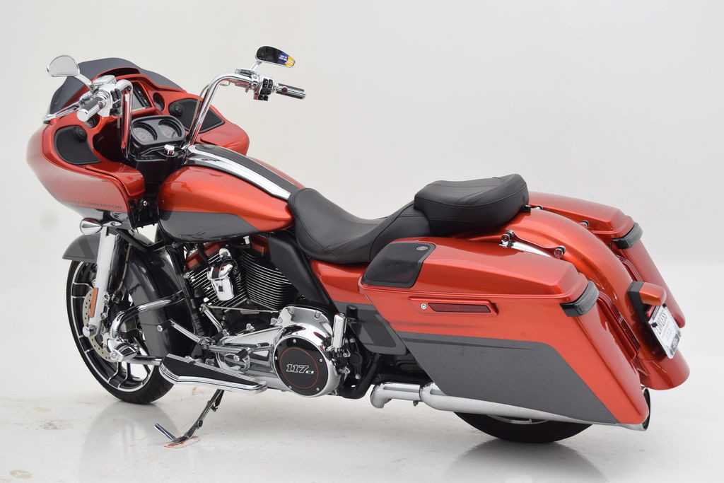 CVO® Road Glide®
