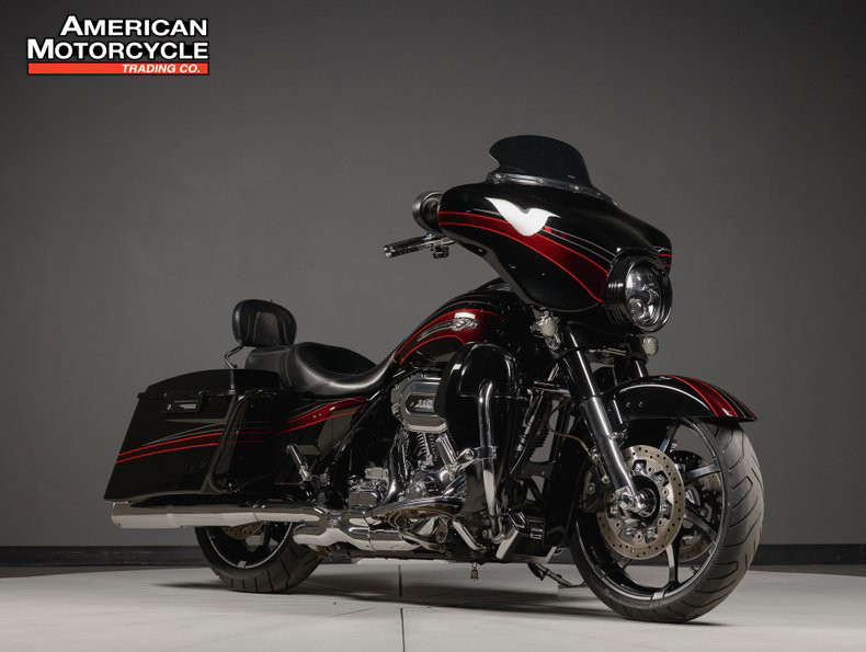 CVO™ Street Glide®