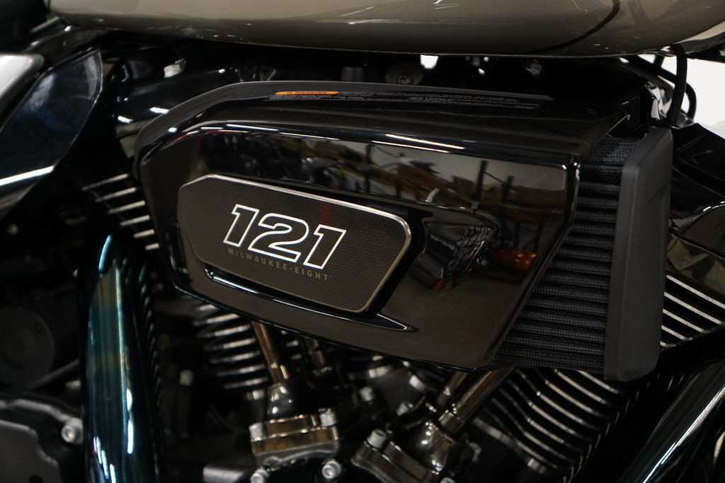 CVO® Street Glide®