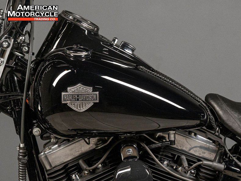 Softail® Cross Bones™
