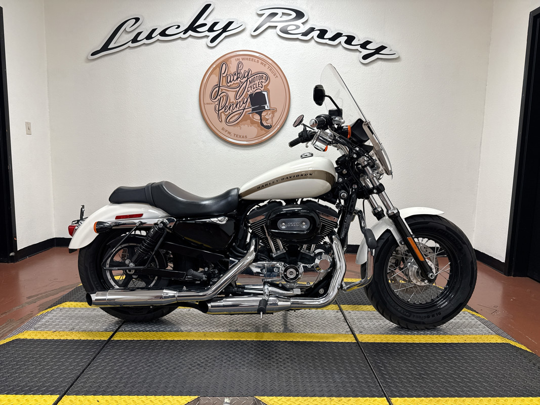 Sportster® 1200 Custom