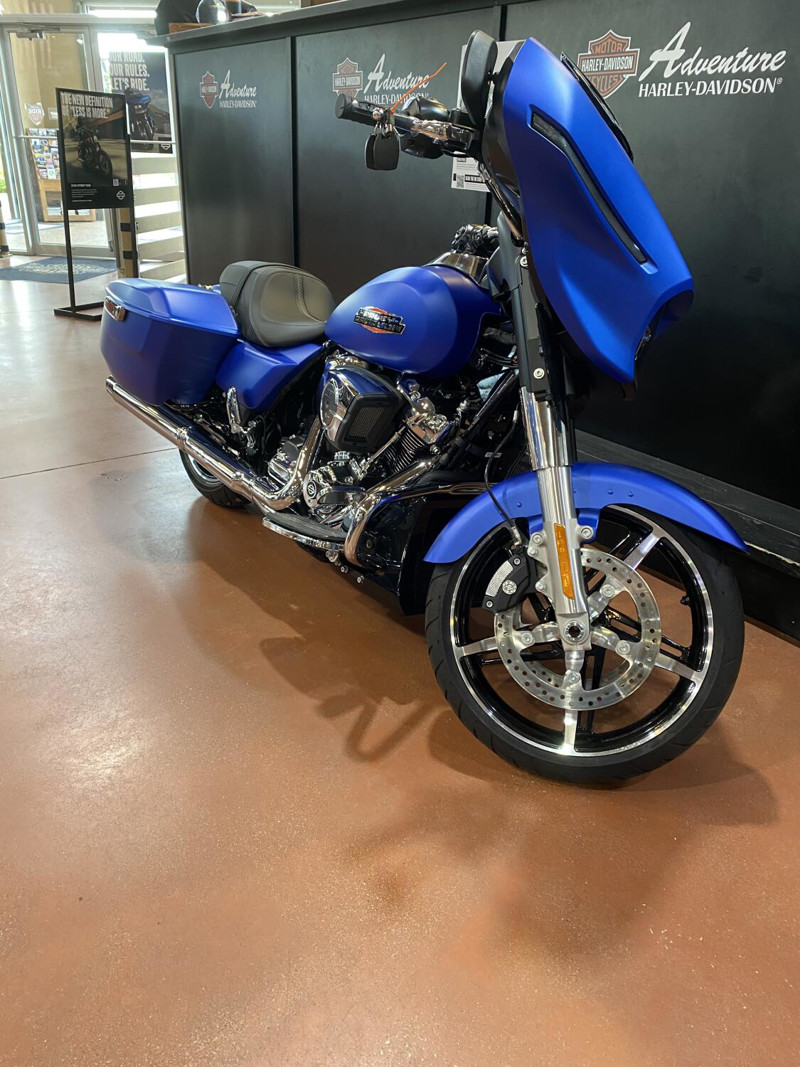 Street Glide®